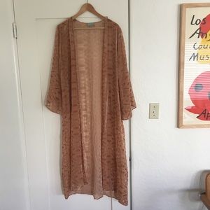Audrey velvet kimono